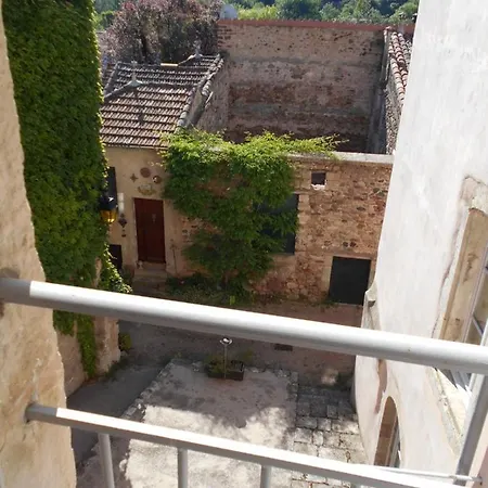 Les Abbes De Joncels Erable 5p Ou Tilleul 3p La Tour-sur-Orb